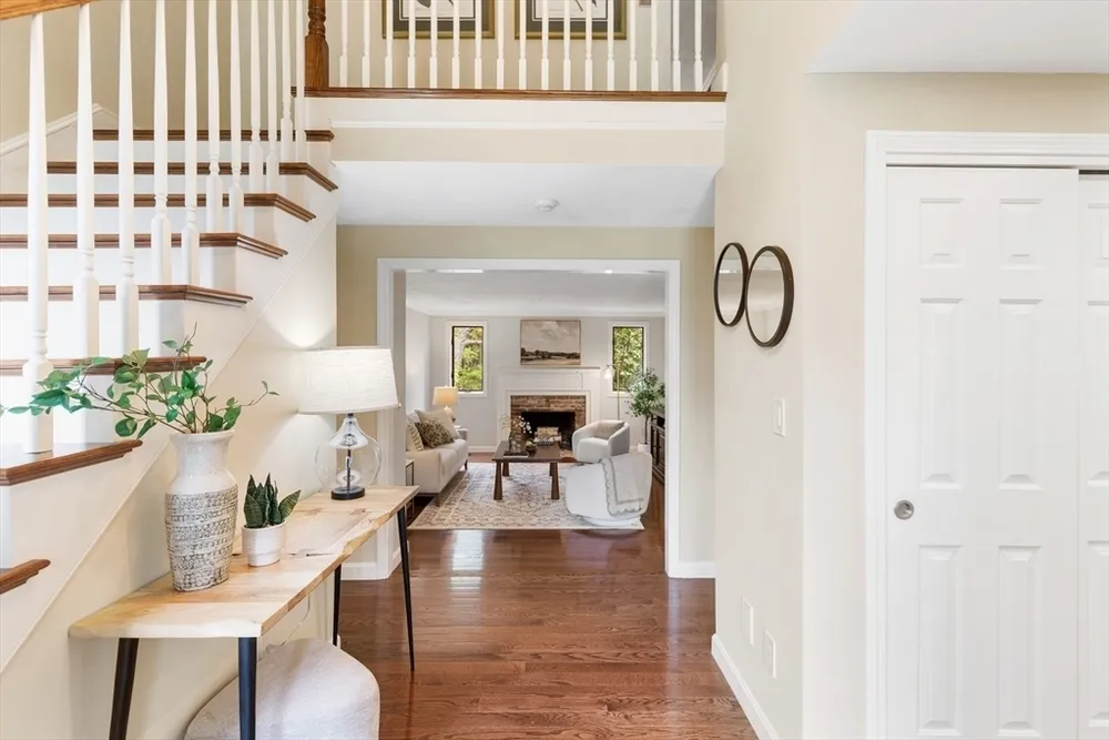 7 Wedge Ct, North Reading, MA 01864