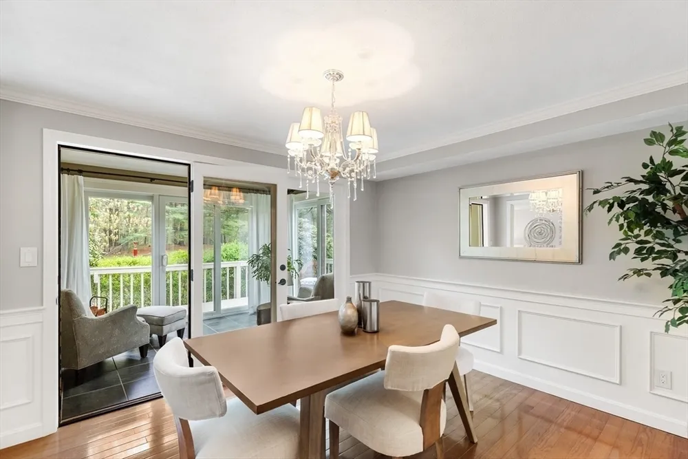 7 Wedge Ct, North Reading, MA 01864