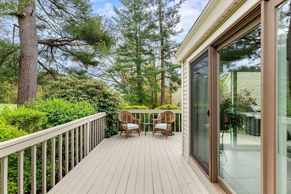 7 Wedge Ct, North Reading, MA 01864