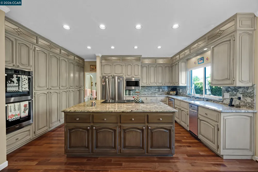 3655 Deer Trail Dr, Danville, CA 94506