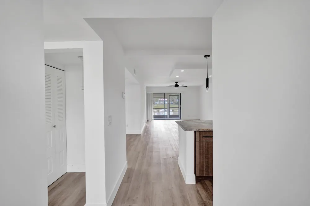 7674 Tahiti Ln, Lake Worth Beach, FL 33467