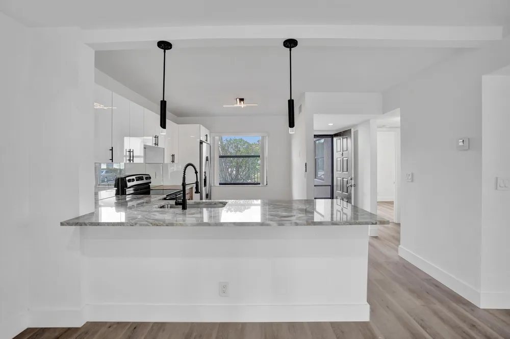 7674 Tahiti Ln, Lake Worth Beach, FL 33467