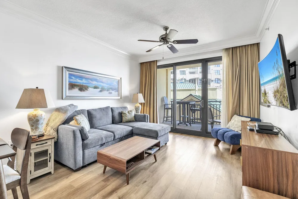 10 Harbor Blvd, Destin, FL 32541