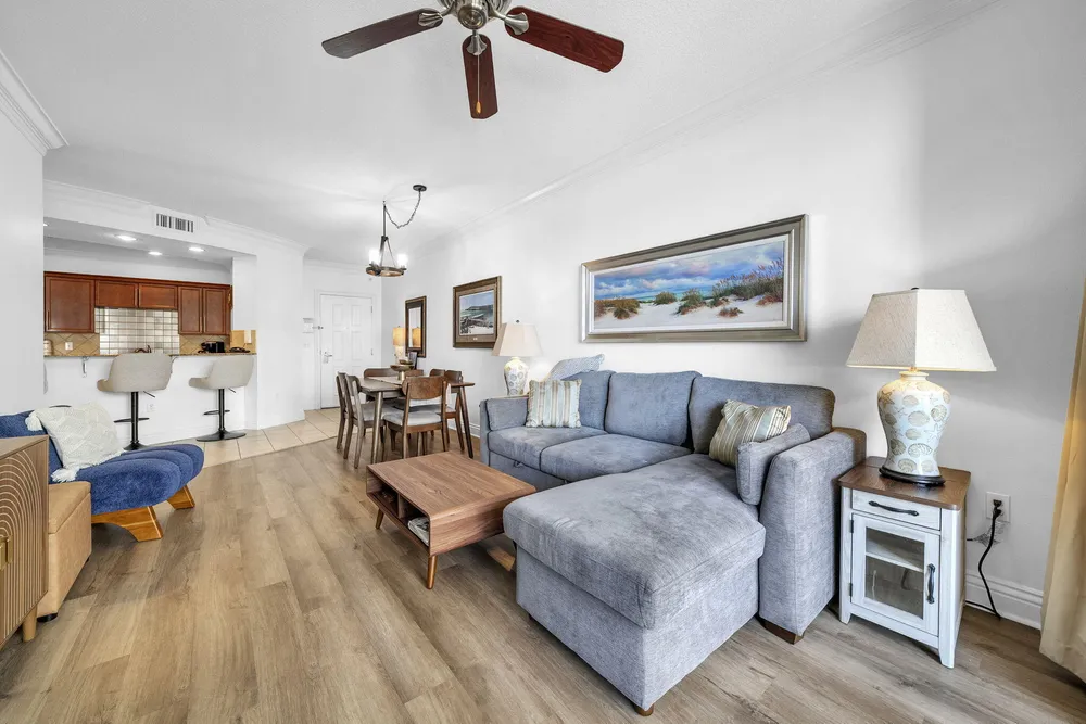 10 Harbor Blvd, Destin, FL 32541