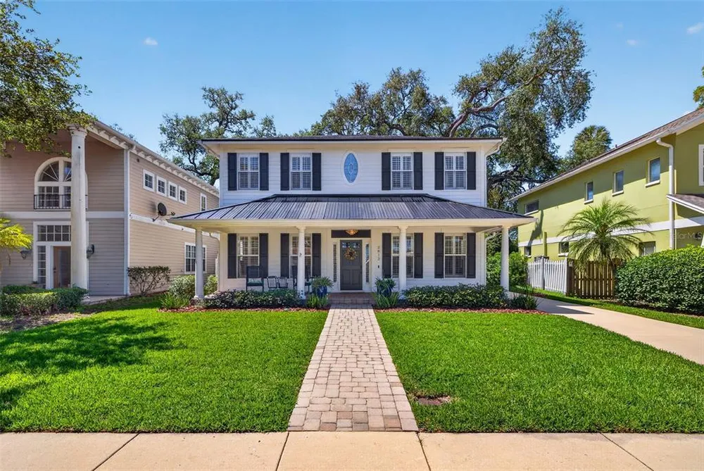 2812 W Paxton Ave, Tampa, FL 33611