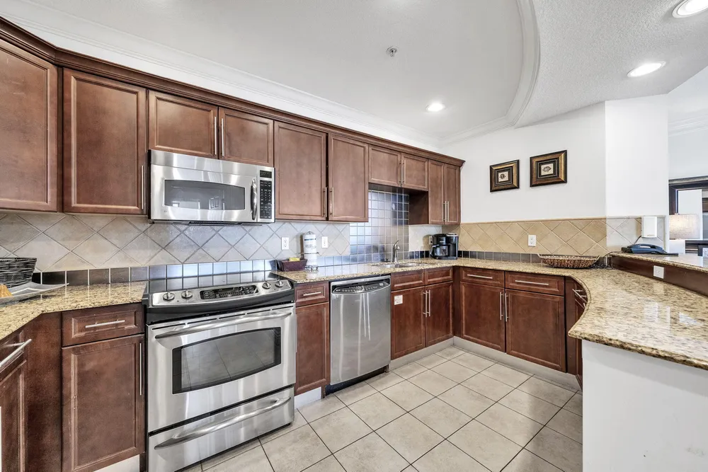 10 Harbor Blvd, Destin, FL 32541