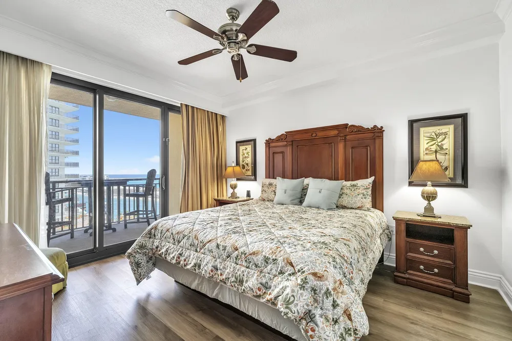 10 Harbor Blvd, Destin, FL 32541