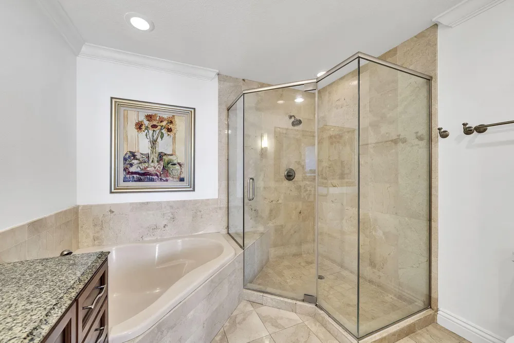 10 Harbor Blvd, Destin, FL 32541