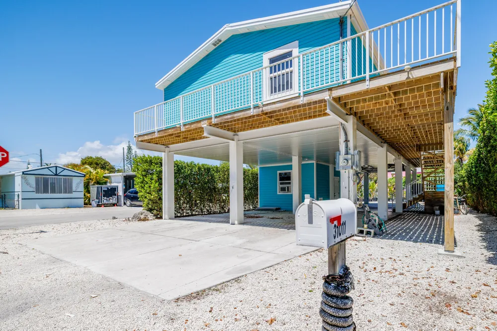 31011 Avenue C, Big Pine, FL 33043