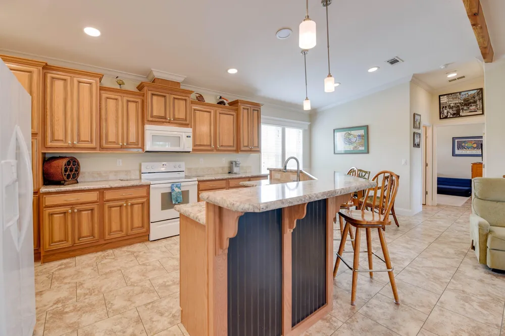 29555 Enterprise Ave, Big Pine, FL 33043