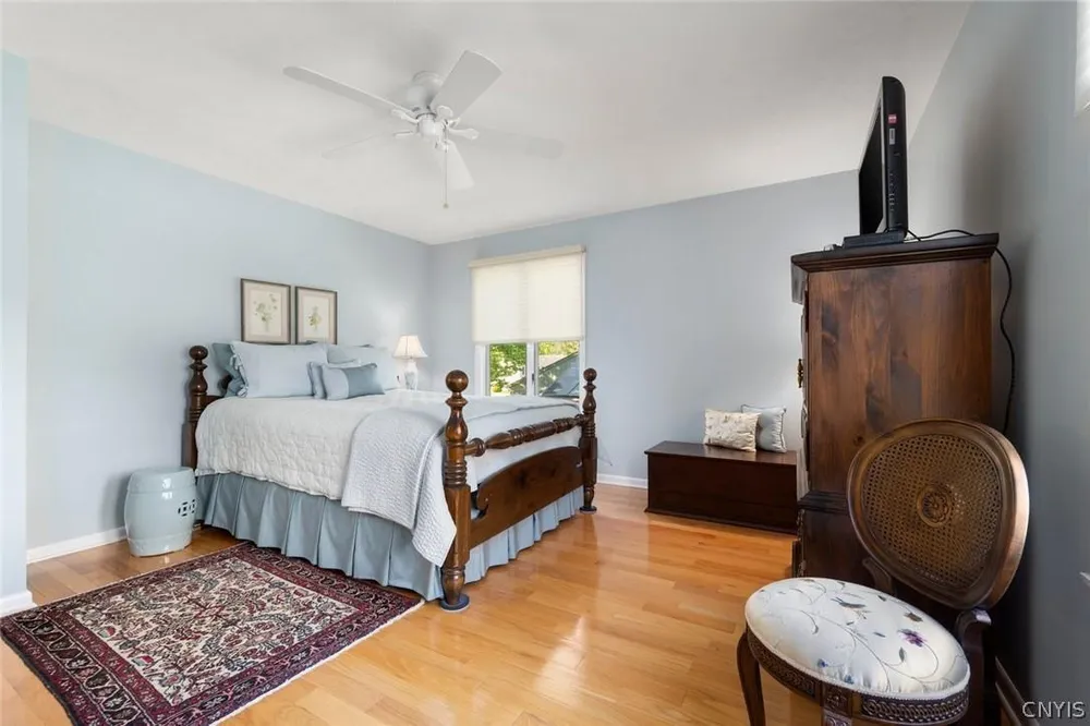 1810 N George St, Rome, NY 13440