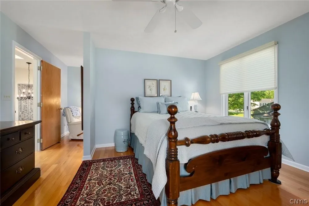 1810 N George St, Rome, NY 13440