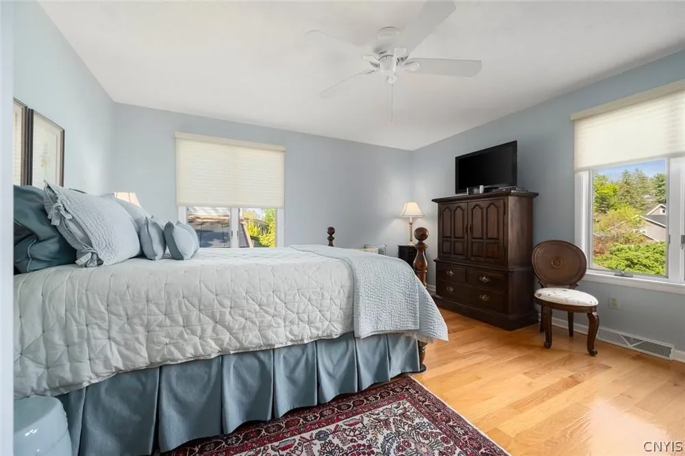 1810 N George St, Rome, NY 13440