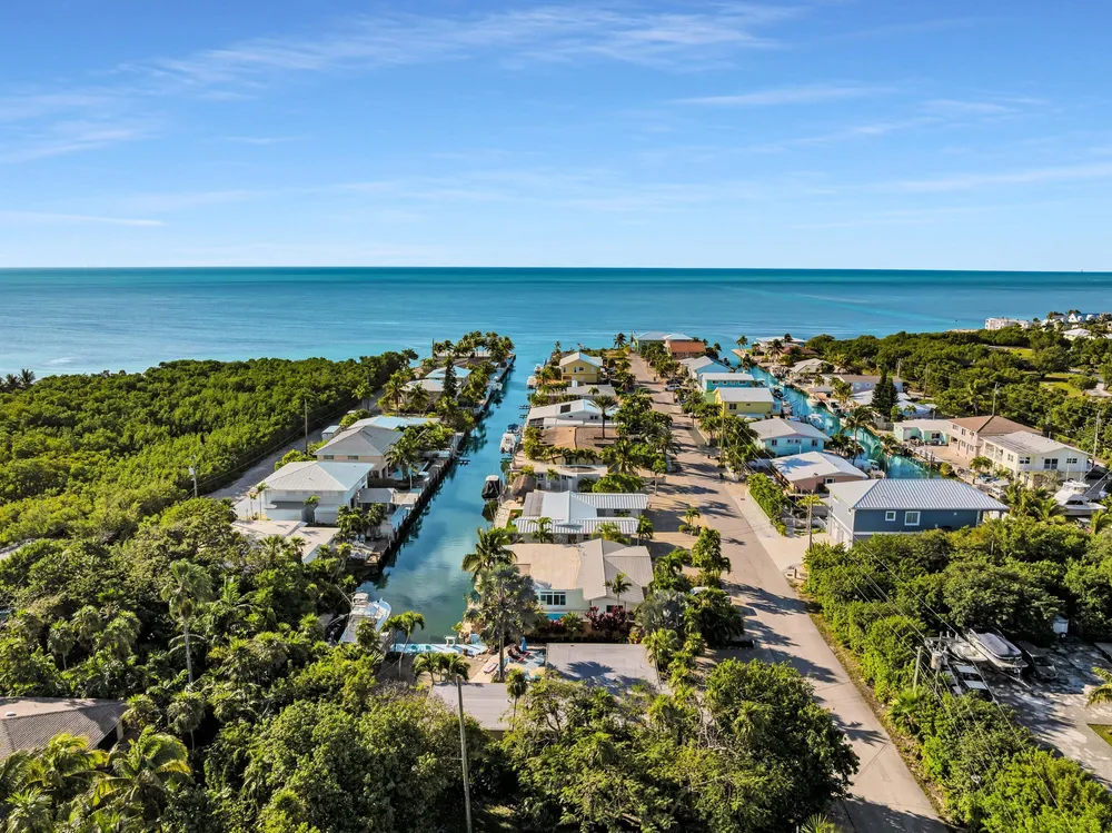 280 100th Street Ocean, Marathon, FL 33050