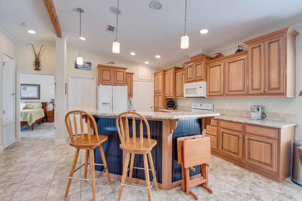29555 Enterprise Ave, Big Pine, FL 33043