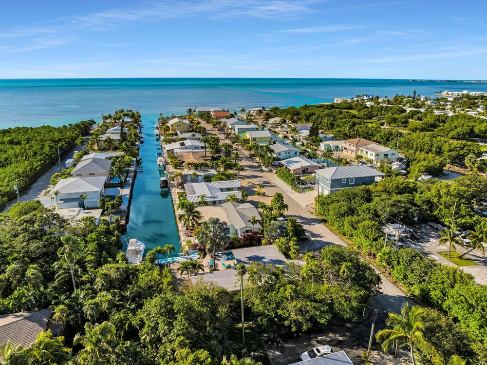 280 100th Street Ocean, Marathon, FL 33050