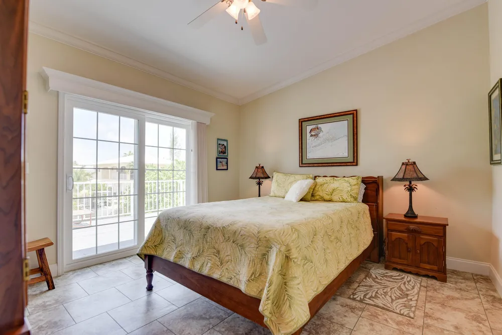 29555 Enterprise Ave, Big Pine, FL 33043