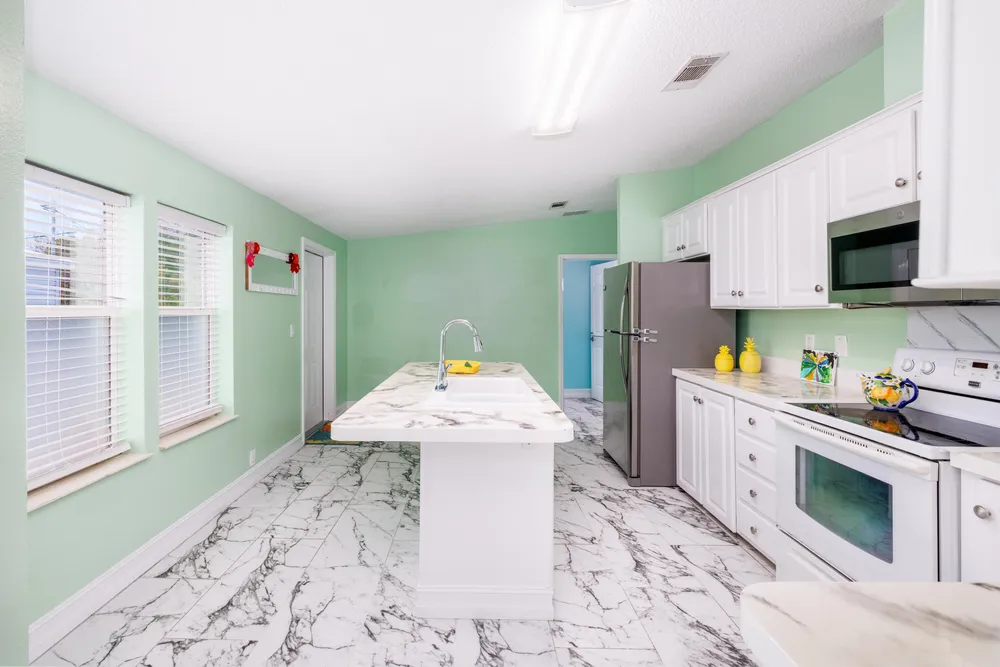 31011 Avenue C, Big Pine, FL 33043