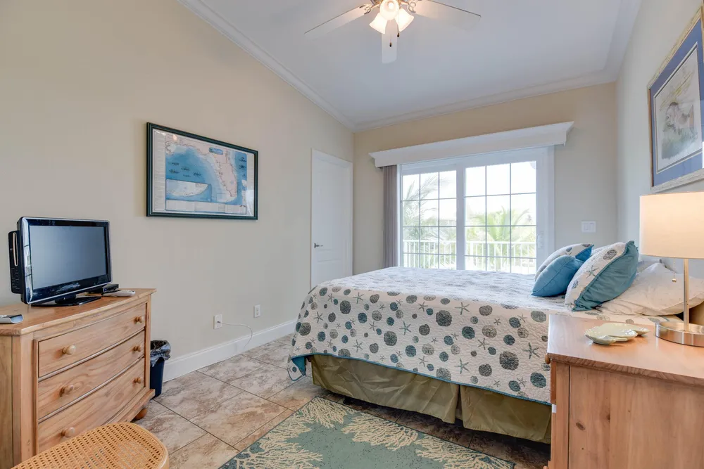 29555 Enterprise Ave, Big Pine, FL 33043