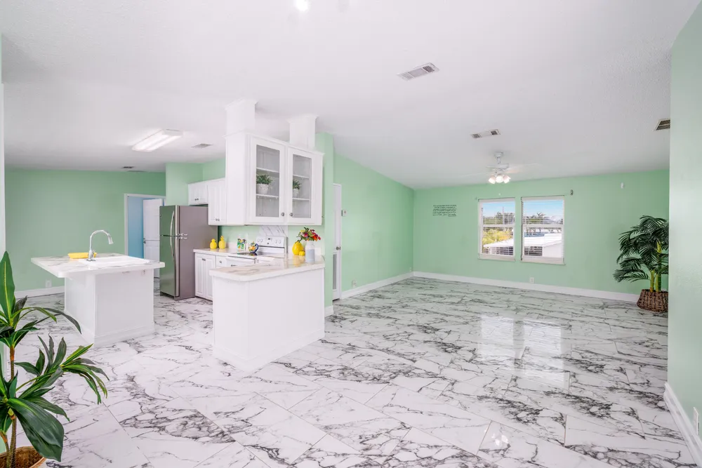 31011 Avenue C, Big Pine, FL 33043