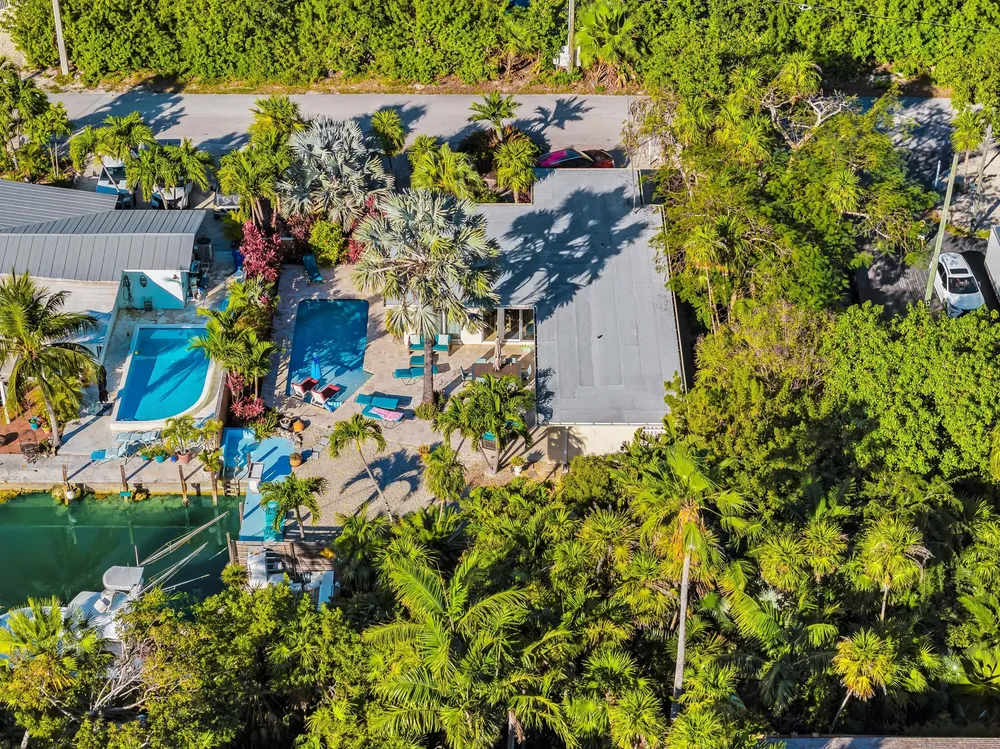 280 100th Street Ocean, Marathon, FL 33050