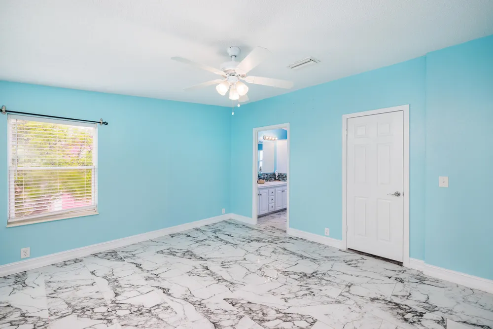 31011 Avenue C, Big Pine, FL 33043