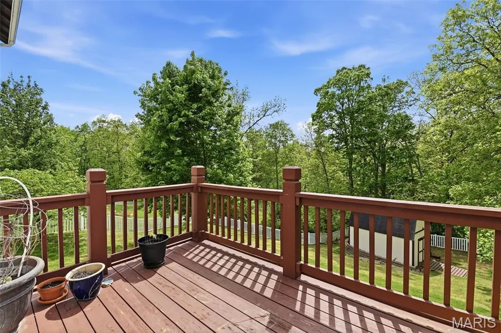 49 Autumn Crest Ct, Wentzville, MO 63385