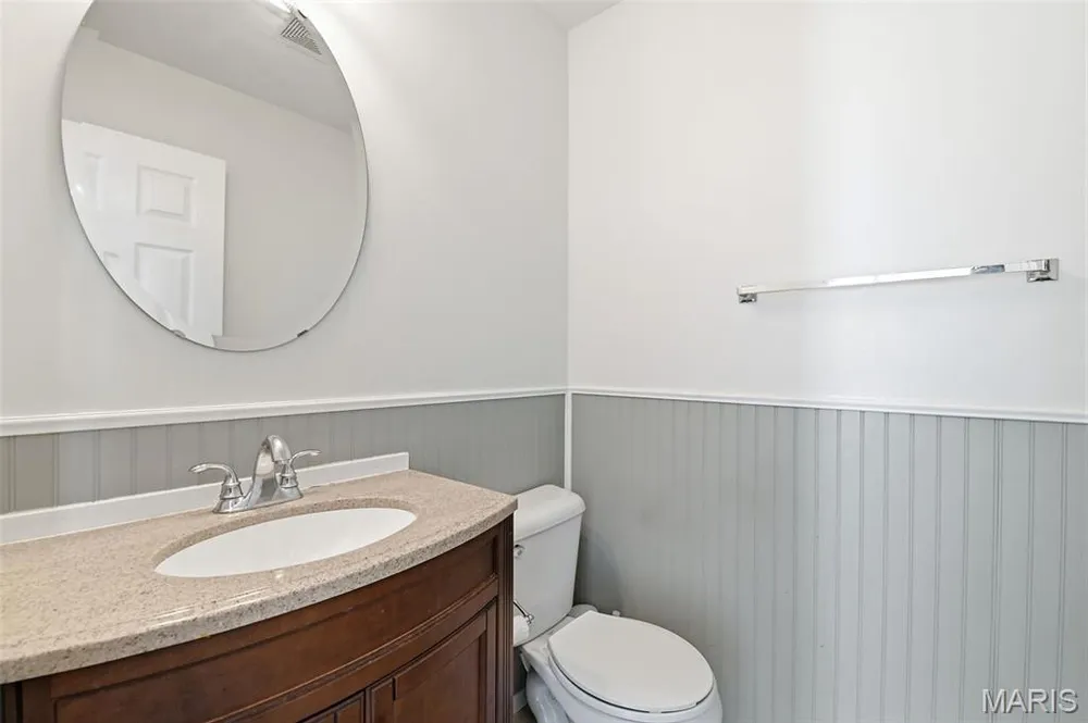 49 Autumn Crest Ct, Wentzville, MO 63385