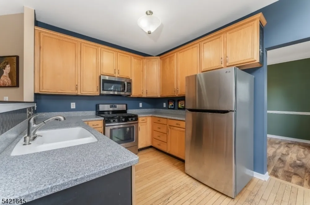 414 Hamilton Dr, Greenwich, NJ 08886