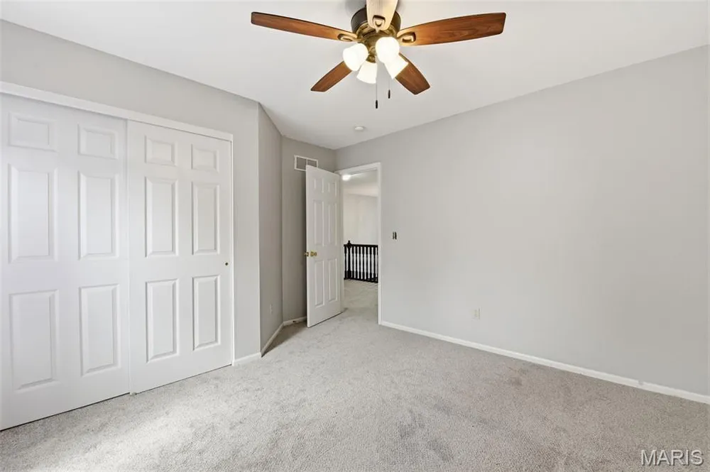 49 Autumn Crest Ct, Wentzville, MO 63385