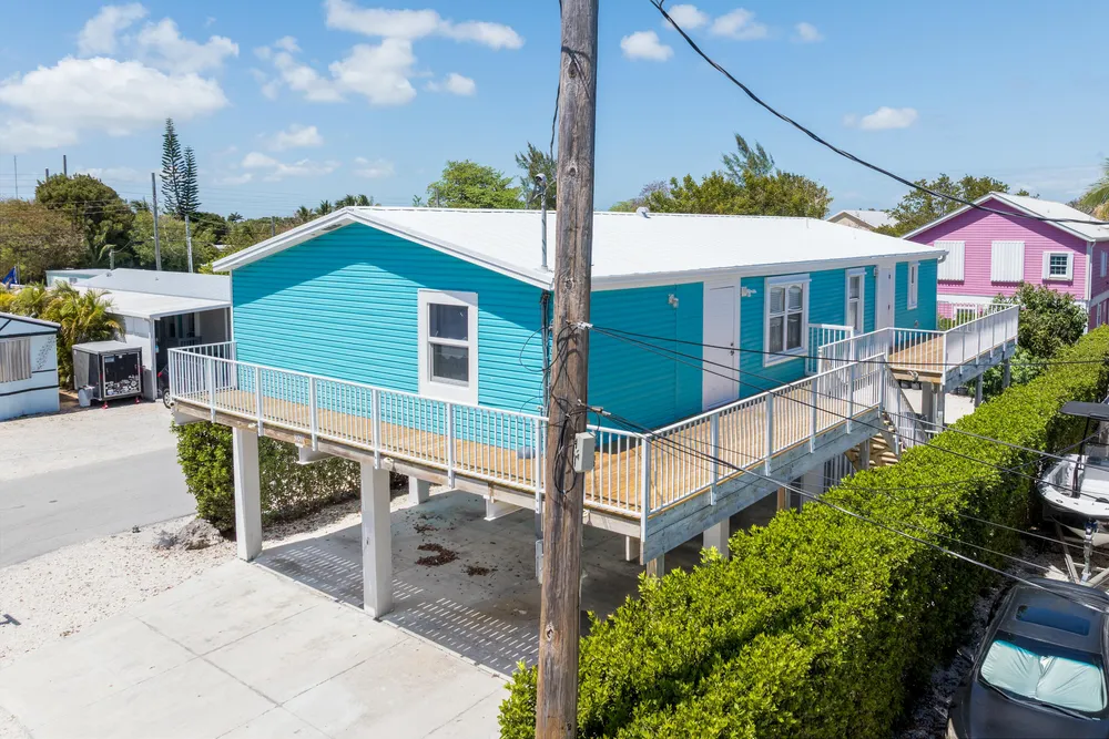 31011 Avenue C, Big Pine, FL 33043