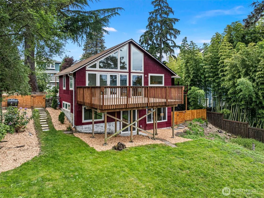 4020 47th Ave S, Seattle, WA 98118