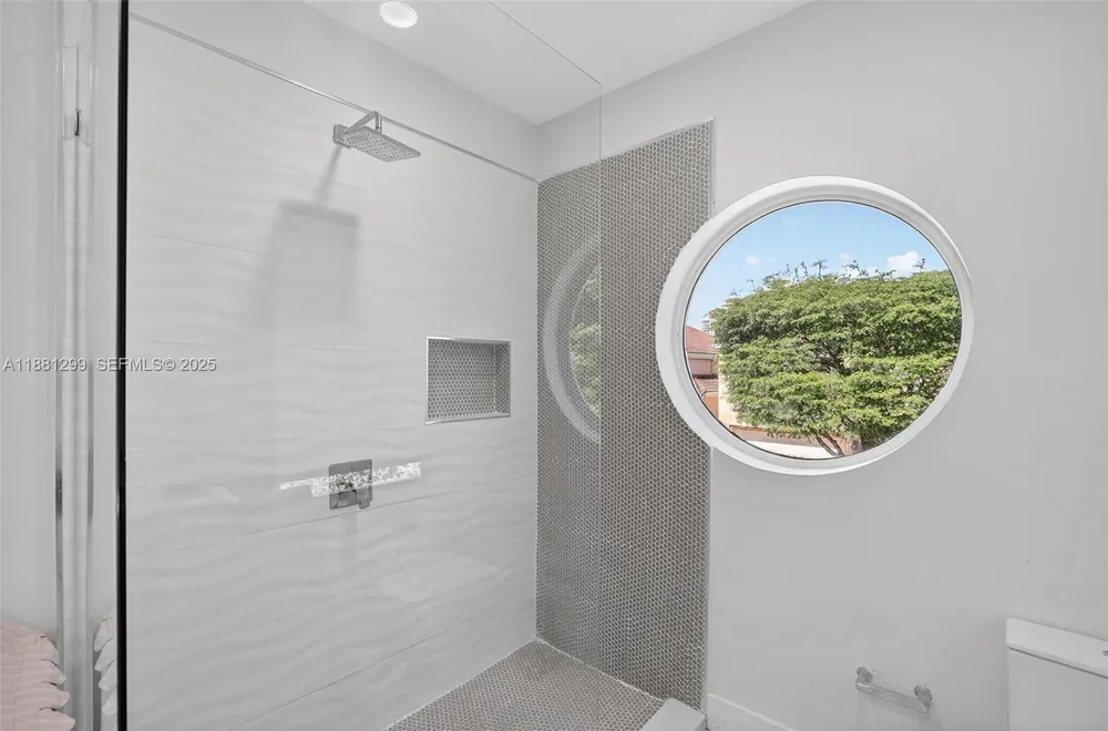 3710 NE 208th Terrace, Aventura, FL 33180