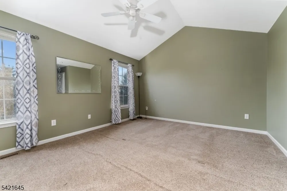 414 Hamilton Dr, Greenwich, NJ 08886