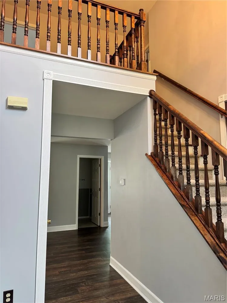 49 Autumn Crest Ct, Wentzville, MO 63385