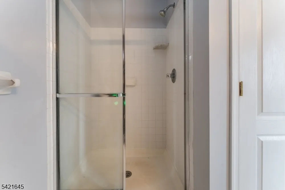 414 Hamilton Dr, Greenwich, NJ 08886