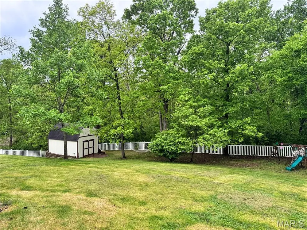 49 Autumn Crest Ct, Wentzville, MO 63385