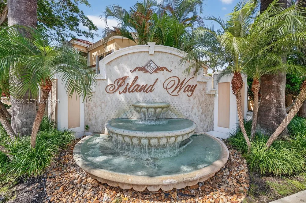 3710 NE 208th Terrace, Aventura, FL 33180