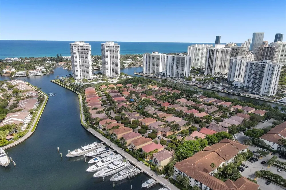 3710 NE 208th Terrace, Aventura, FL 33180