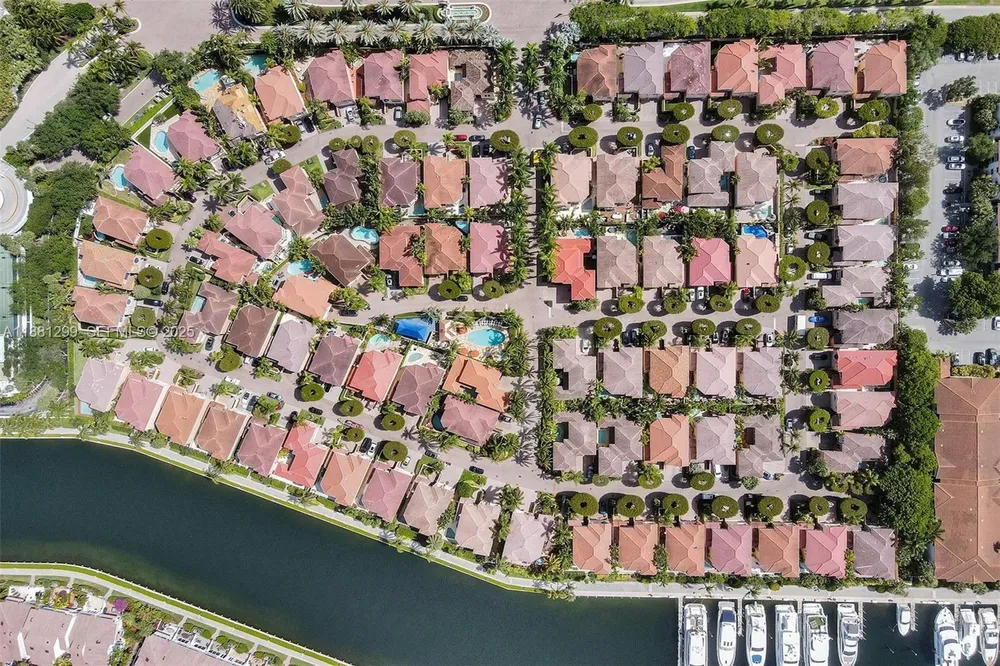 3710 NE 208th Terrace, Aventura, FL 33180