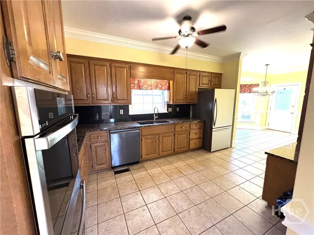 134 Bent Tree Dr, Athens, GA 30606