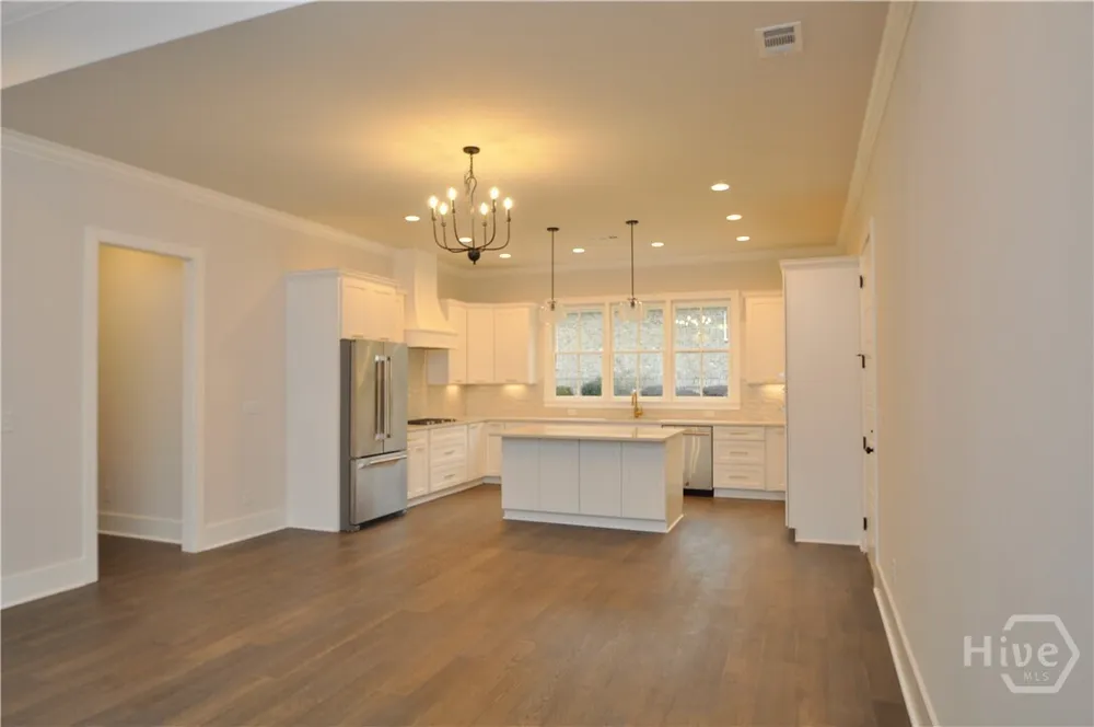 137 Timothy Park Ln, Athens, GA 30606-3963