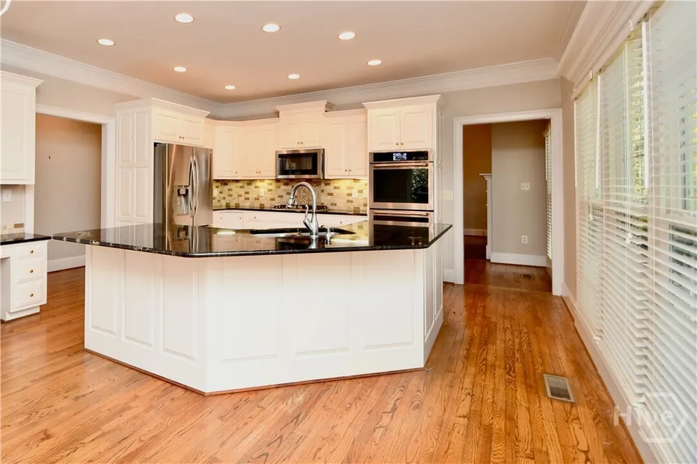 218 Thornhill Dr, Athens, GA 30607
