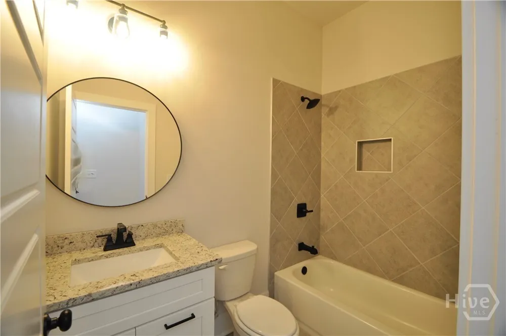 137 Timothy Park Ln, Athens, GA 30606-3963