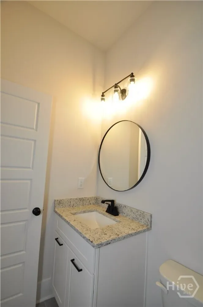 137 Timothy Park Ln, Athens, GA 30606-3963