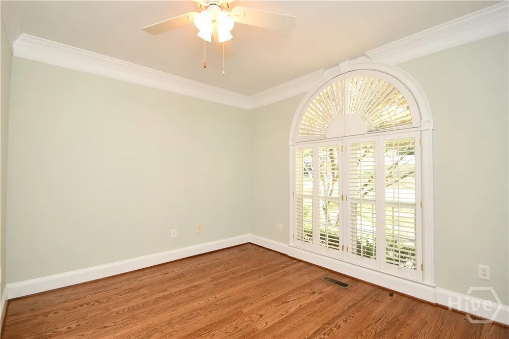 218 Thornhill Dr, Athens, GA 30607