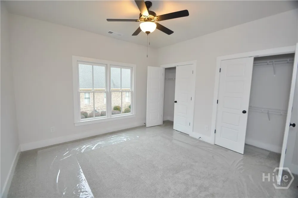 137 Timothy Park Ln, Athens, GA 30606-3963