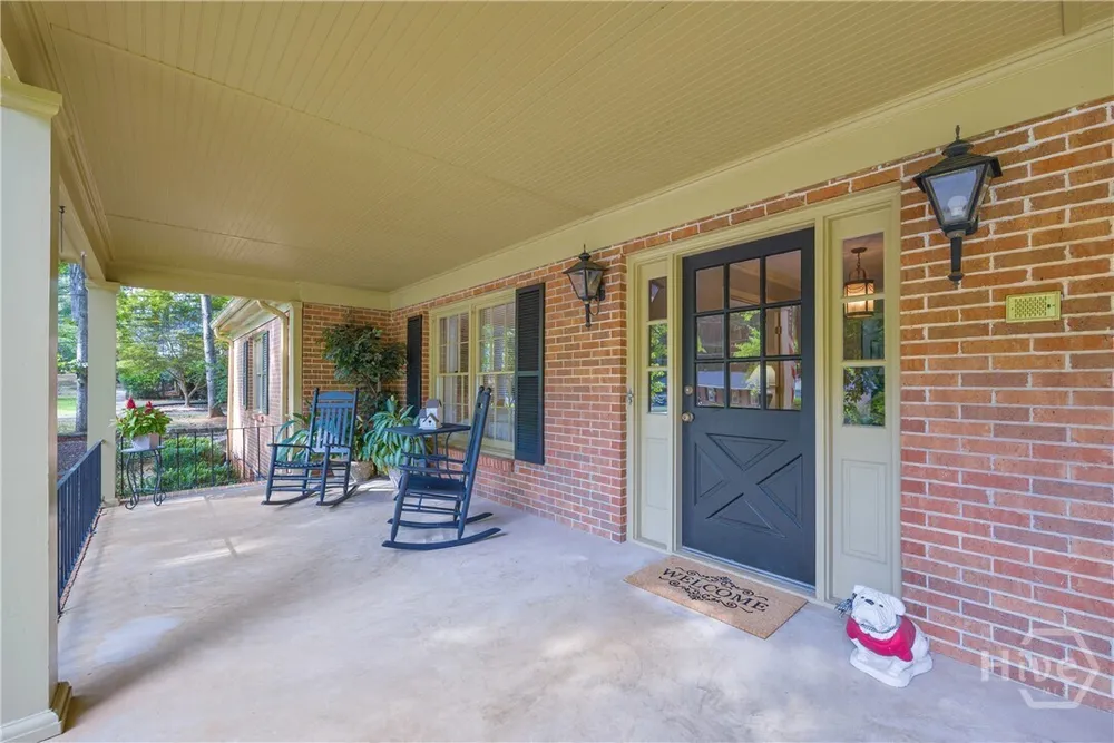 155 Devereux Dr, Athens, GA 30606