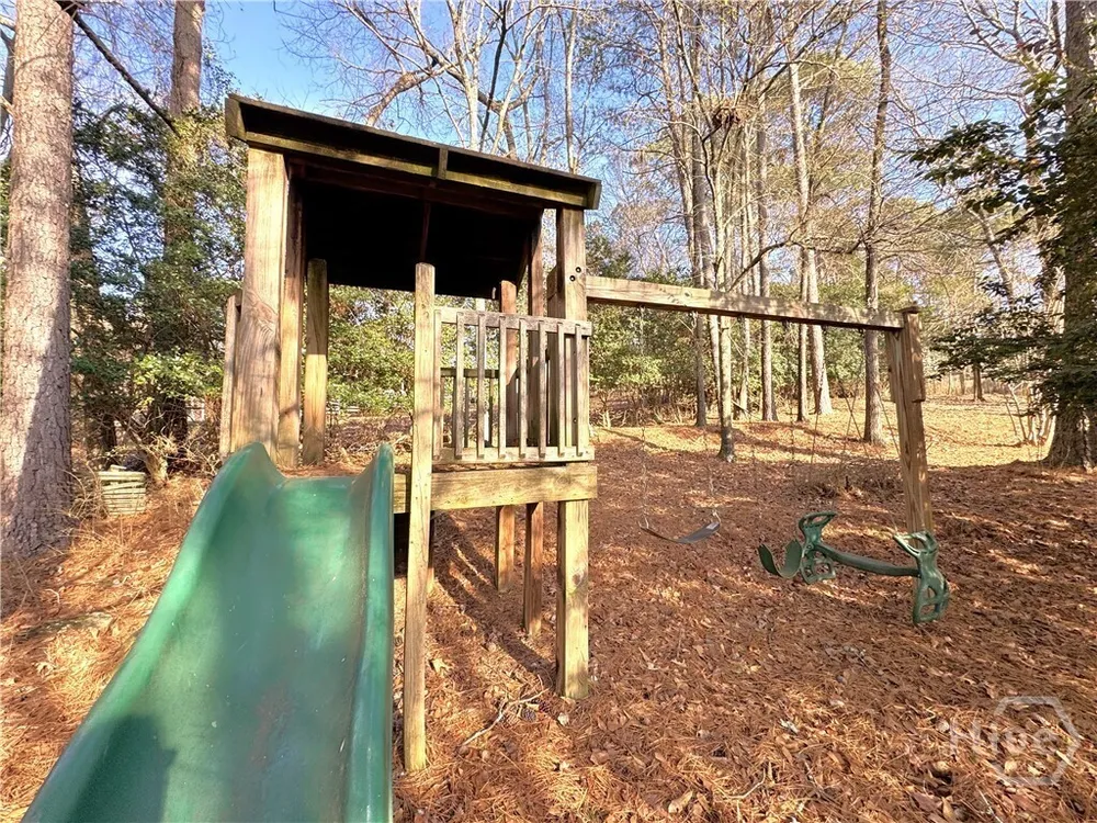 134 Bent Tree Dr, Athens, GA 30606