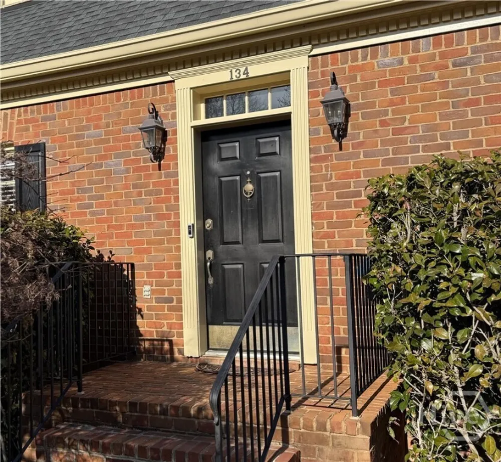 134 Bent Tree Dr, Athens, GA 30606